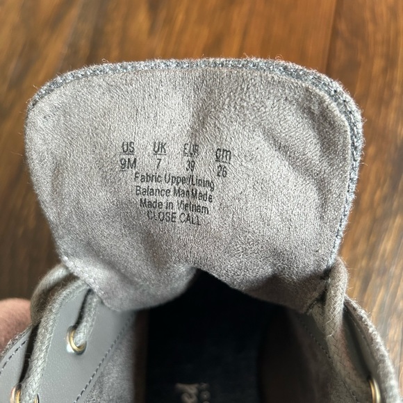 Dr Scholl’s lace up gray wedge heeled booties size 9 NWOT - Picture 6 of 8